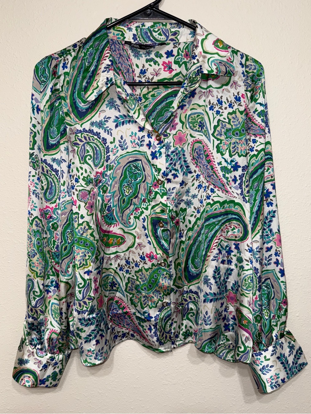 Zara Printed Paisley Button Up Blouse Green and White Floral L
